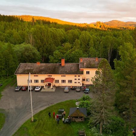 Vanhan Koulun Majatalo-Old School Guest House Kolinkylä Exterior foto